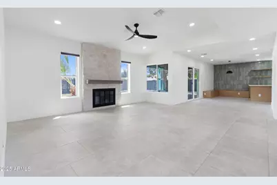 9205 E Laurel Lane, Scottsdale, AZ 85260 - Photo 12