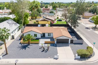 9205 E Laurel Lane, Scottsdale, AZ 85260 - Photo 2