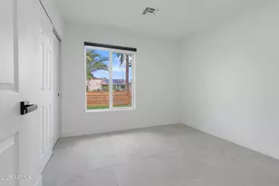 9205 E Laurel Ln, Scottsdale, AZ 85260 - Photo 30