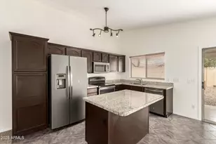 8810 W Loma Ln, Peoria, AZ 85345 - Photo 8