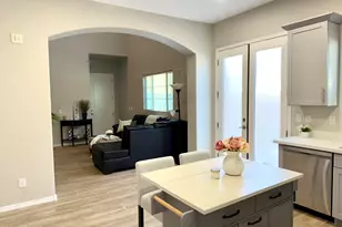 1367 S Country Club Dr, Mesa, AZ 85210 - Photo 10