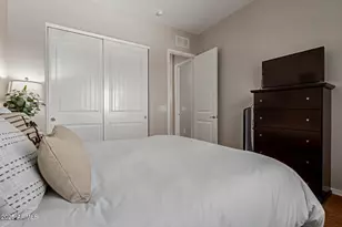 1367 S Country Club Dr, Mesa, AZ 85210 - Photo 16