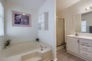 2233 E Behrend Dr, Phoenix, AZ 85024 - Photo 22