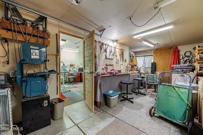 2240 Roundabout Way, Overgaard, AZ 85933 - Photo 34