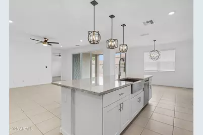 3104 E Bee Trail, San Tan Valley, AZ 85143 - Photo 14