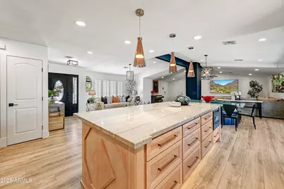 23044 W Hilton Avenue, Buckeye, AZ 85326 - Photo 6