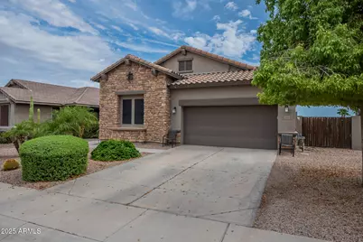 21711 N Bradford Drive, Maricopa, AZ 85138 - Photo 4