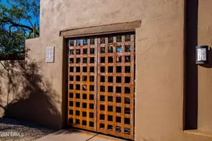 8502 E Cave Creek Rd, Carefree, AZ 85377 - Photo 10