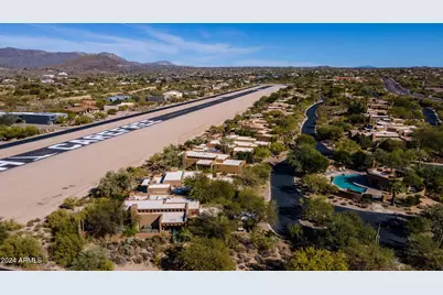 8502 E Cave Creek Road #10, Carefree, AZ 85377 - Photo 2