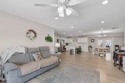 18007 N 129th Avenue, Sun City West, AZ 85375 - Photo 4