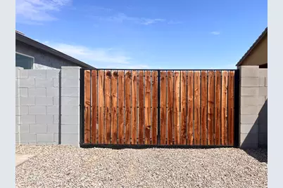 10490 W Mazatlan Drive, Arizona City, AZ 85123 - Photo 10