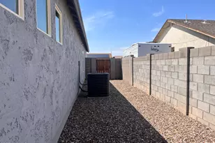 10490 W Mazatlan Dr, Arizona City, AZ 85123 - Photo 60