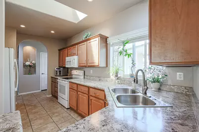 17200 W Bell Road #873, Surprise, AZ 85374 - Photo 14