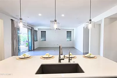 13418 W Miner Trail, Peoria, AZ 85383 - Photo 6