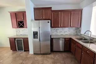 199 W Reeves Ave, San Tan Valley, AZ 85140 - Photo 4