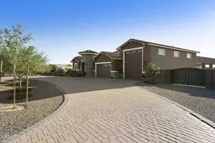 27822 N 203 Ave, Wittmann, AZ 85361 - Photo 10