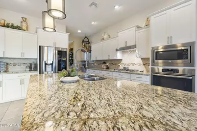 31340 N 138th Avenue, Peoria, AZ 85383 - Photo 6