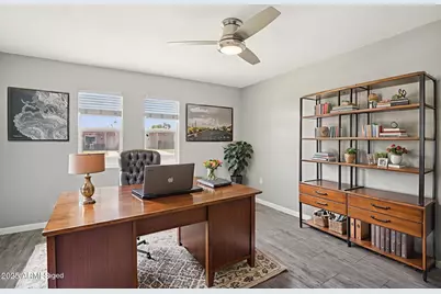 9960 W Forrester Drive, Sun City, AZ 85351 - Photo 18