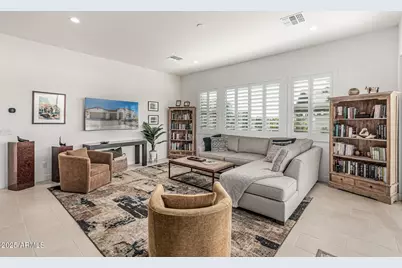 17331 W Wildwood Street, Surprise, AZ 85388 - Photo 6