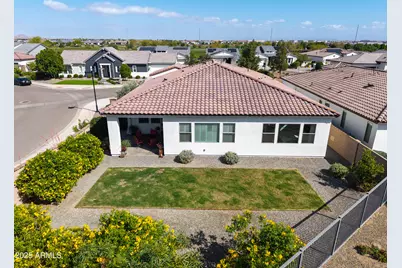 17331 W Wildwood Street, Surprise, AZ 85388 - Photo 38