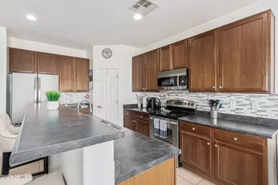 10212 W Wier Avenue, Tolleson, AZ 85353 - Photo 10