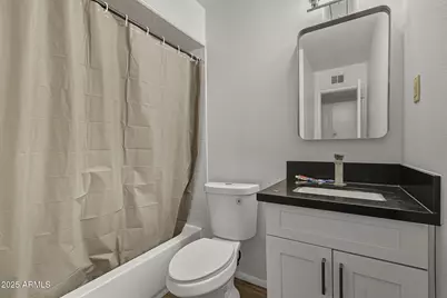 5147 W Earll Drive, Phoenix, AZ 85031 - Photo 24