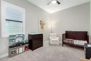 824 E Monte Wy, Phoenix, AZ 85042 - Photo 24