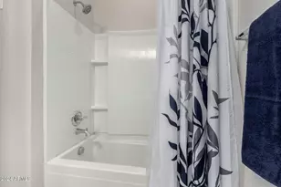 824 E Monte Wy, Phoenix, AZ 85042 - Photo 26