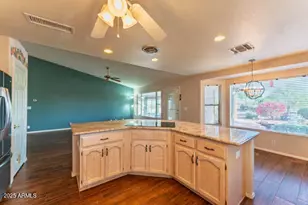 11303 E Laguna Azul Cir, Mesa, AZ 85209 - Photo 10