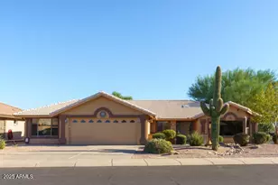11303 E Laguna Azul Cir, Mesa, AZ 85209 - Photo 2