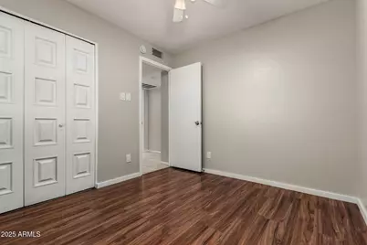 14408 N 35th Avenue, Phoenix, AZ 85053 - Photo 16