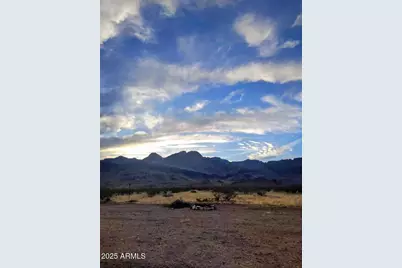 4597 S Hopi Road #4, Golden Valley, AZ 86413 - Photo 10