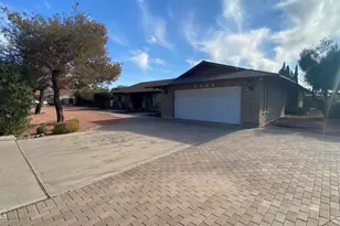 6823 W Union Hills Dr, Glendale, AZ 85308 - Photo 2
