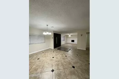 6629 W Coolidge Street, Phoenix, AZ 85033 - Photo 1