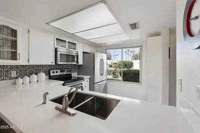 611 S Desert Flower Drive, Mesa, AZ 85208 - Photo 4