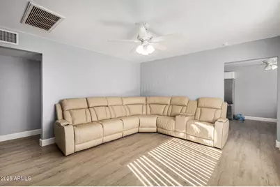 2726 W Ruth Avenue, Phoenix, AZ 85051 - Photo 8