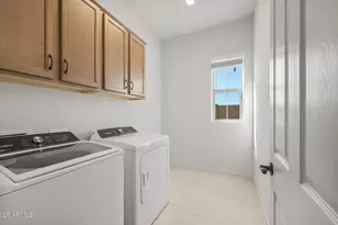 22526 E Pegasus Pkwy, Queen Creek, AZ 85142 - Photo 18