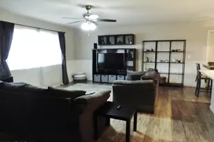 764 N Thunderbird Dr, Apache Junction, AZ 85120 - Photo 8