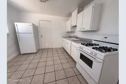 7532 N 21st Avenue #1, Phoenix, AZ 85021 - Photo 14