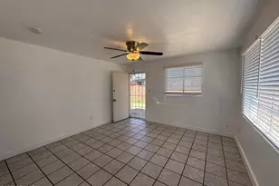 7532 N 21st Ave, Phoenix, AZ 85021 - Photo 2
