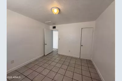 7532 N 21st Avenue #1, Phoenix, AZ 85021 - Photo 6