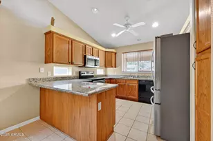 10990 W Guaymas Dr, Arizona City, AZ 85123 - Photo 8