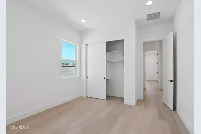 2311 E Aquarius Place, Chandler, AZ 85249 - Photo 34