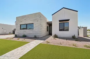 2311 E Aquarius Pl, Chandler, AZ 85249 - Photo 2