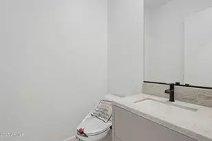 2311 E Aquarius Pl, Chandler, AZ 85249 - Photo 10