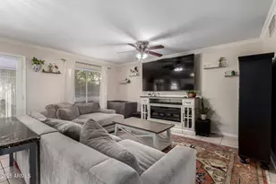 1811 S 39th St, Mesa, AZ 85206 - Photo 6