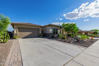 18211 W Sequoia Drive, Goodyear, AZ 85338 - Photo 4
