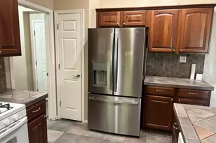 3131 E Legacy Dr, Phoenix, AZ 85042 - Photo 10