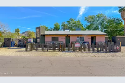 9033 N 11th Street, Phoenix, AZ 85020 - Photo 2