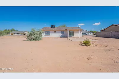 11177 W Cambria Circle, Arizona City, AZ 85123 - Photo 18